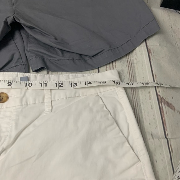 Old Navy Shorts Bundle of 2 - Picture 5 of 10